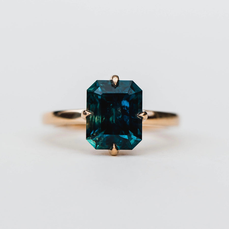 Montana Sapphire Compass Ring